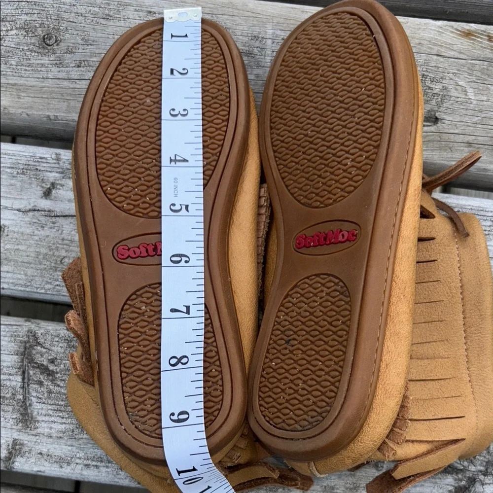 SoftMoc Women's Tan Moccasins with Fringe Detail Sz 6.5-7 - Picture 8 of 10